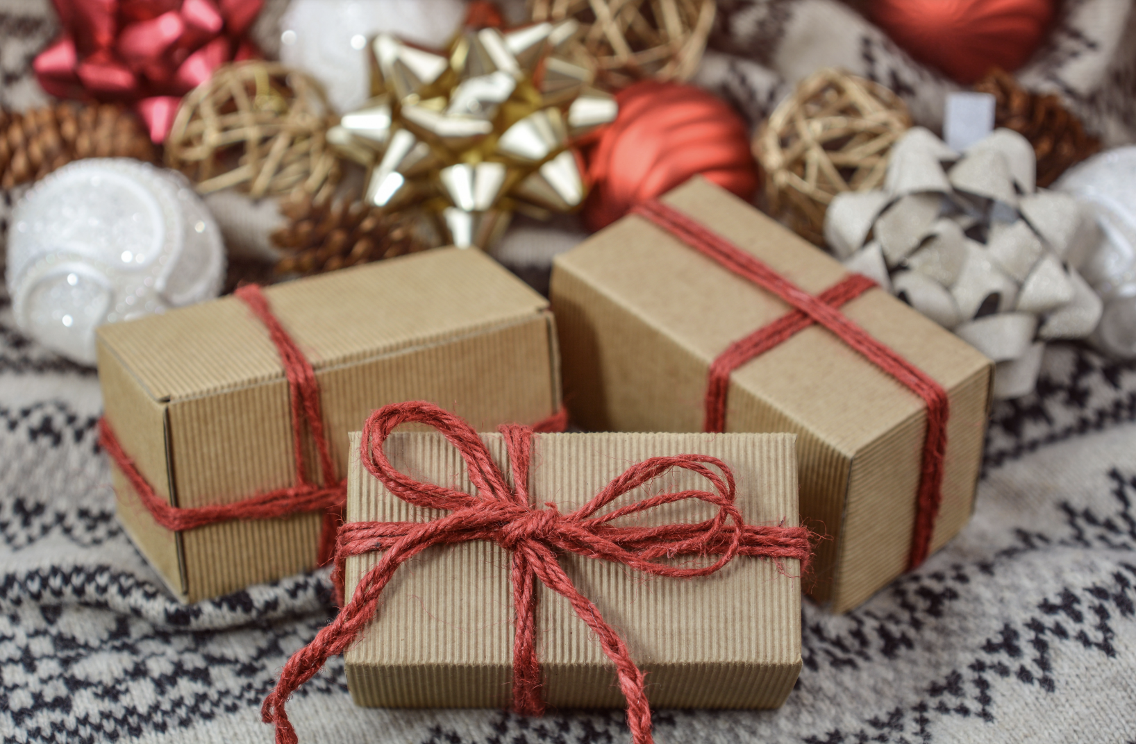 Simple Christmas Gift Box Template PDF - Start Crochet